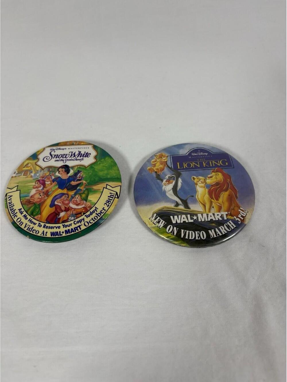 DISNEY Vintage 90s Lot of 2 Movie Promo Pin Button  Lion King Snow White
